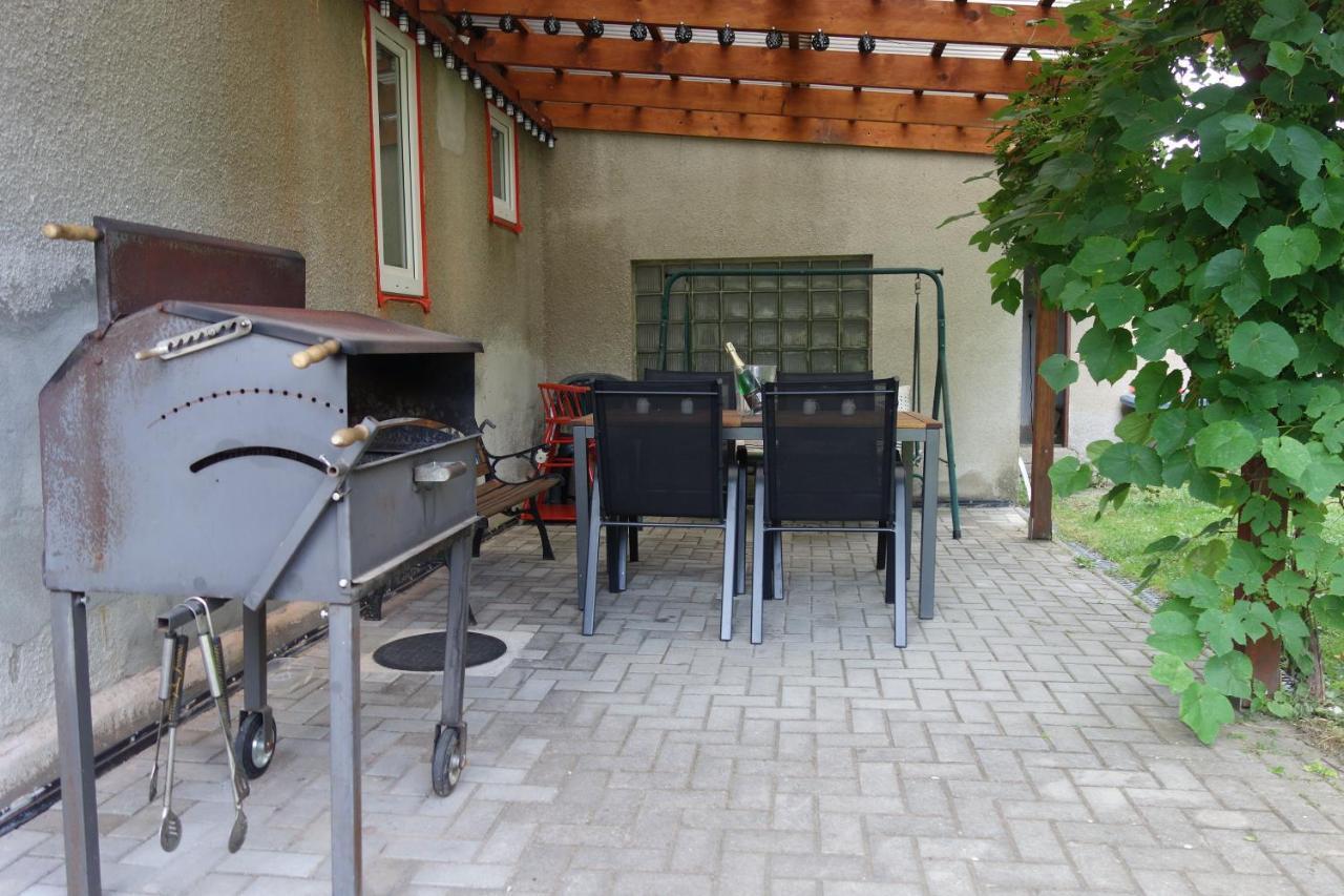 Pod Chlumem - Utulny Byt V Blizkosti Centra Decin Extérieur photo